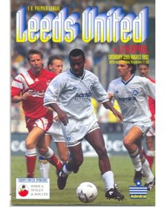 Leeds United v Liverpool official programme 29/08/1992