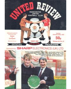 Manchester United v Liverpool official programme 15/11/1987 Football League